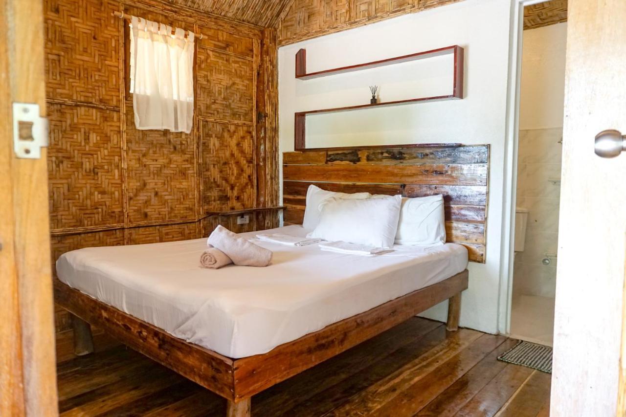 Marahuyo Siargao Hotel Catangnan Exterior photo